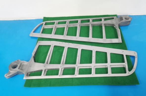 代表产品-飞机机翼 代表产品-飞机机翼